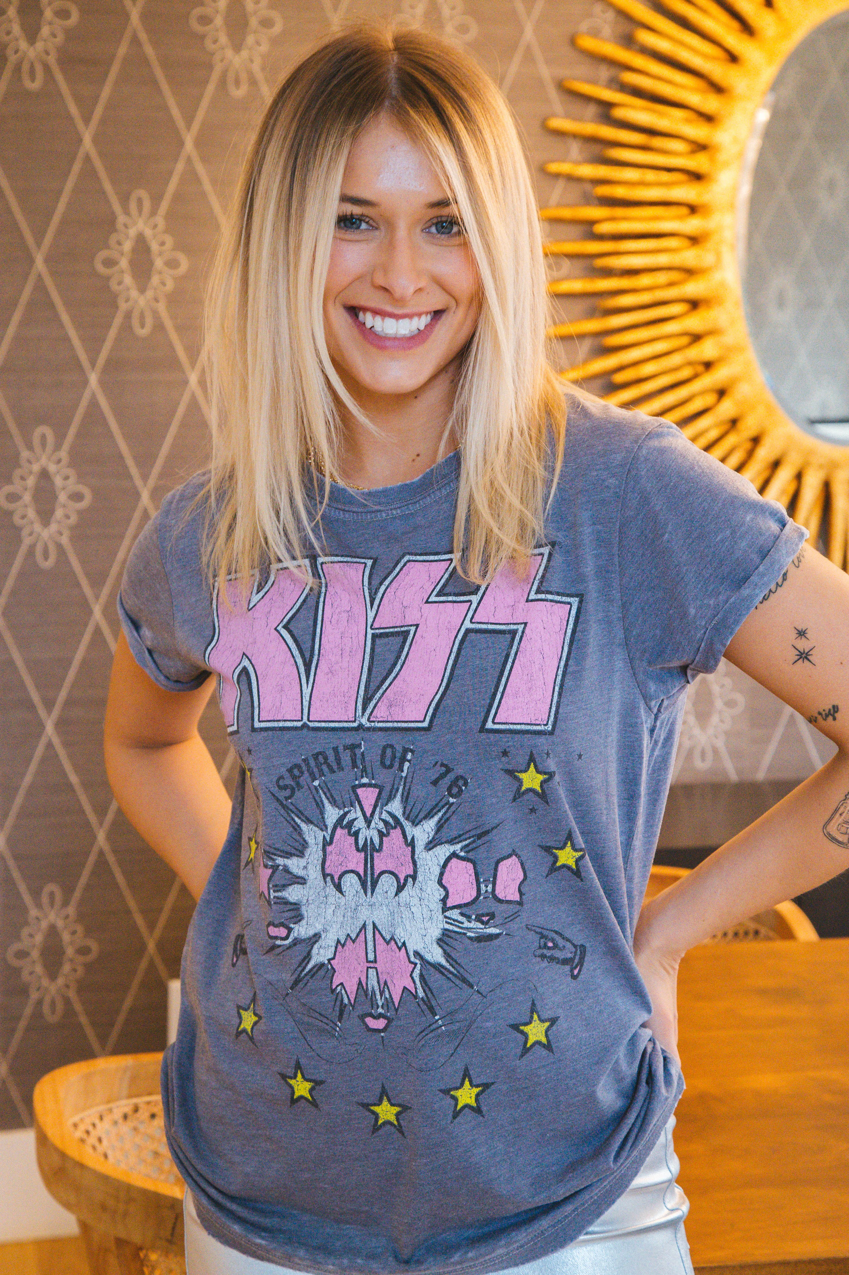 Kiss Burn Out Tee, Steel Grey | Recycled Karma