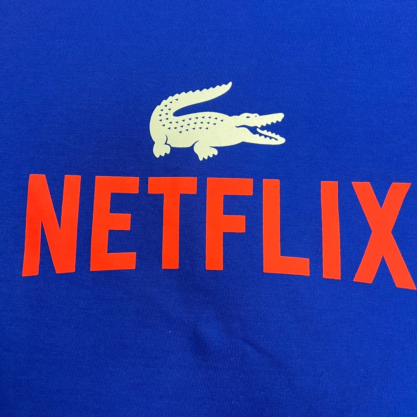 LACOSTE x NETFLIX Unisex Loose Fit Organic Cotton T-shirt