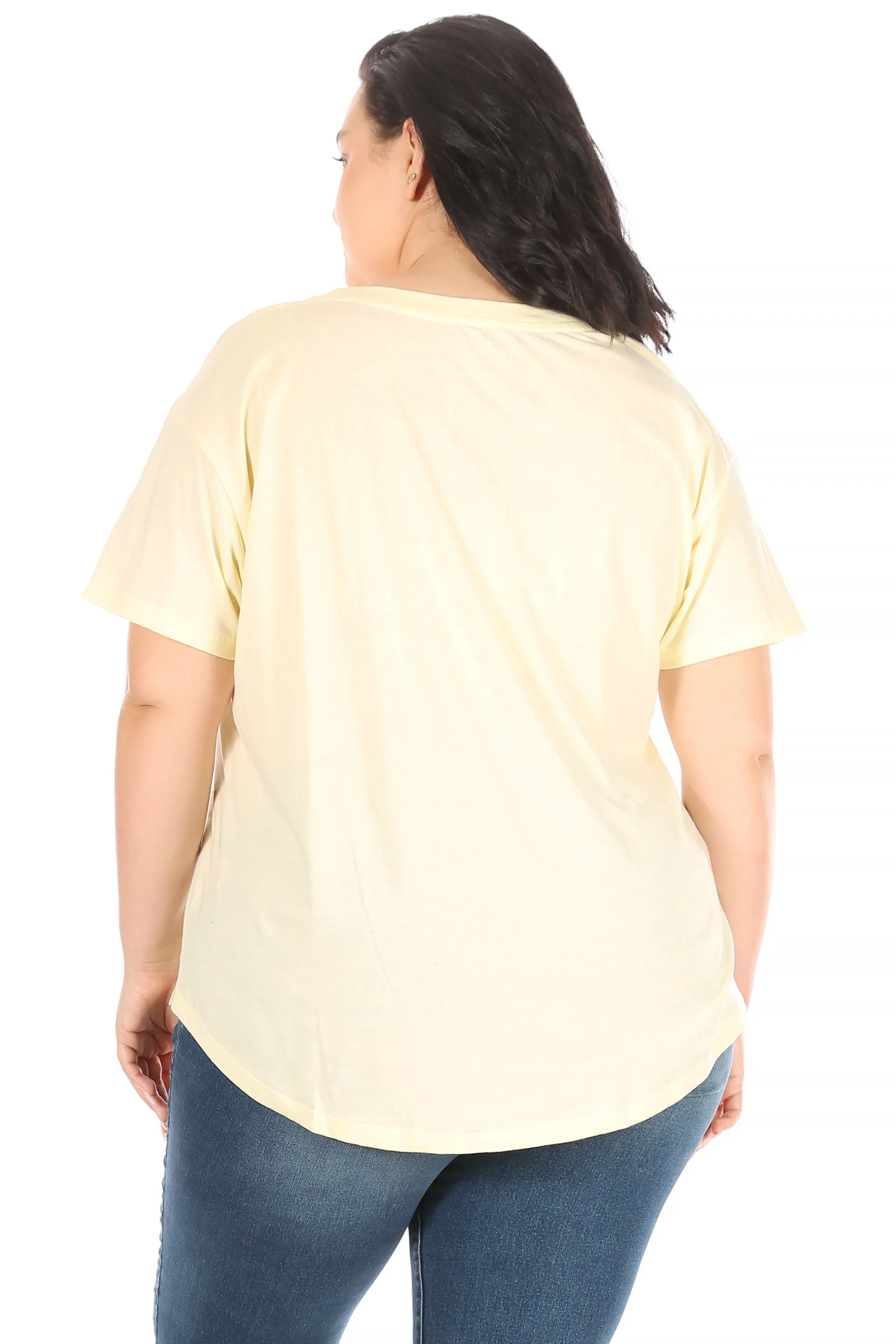 Women's Plus Size "EASY PEASY LEMON SQUEAZY" Short Sleeve Shirttail Hem T-Shirt